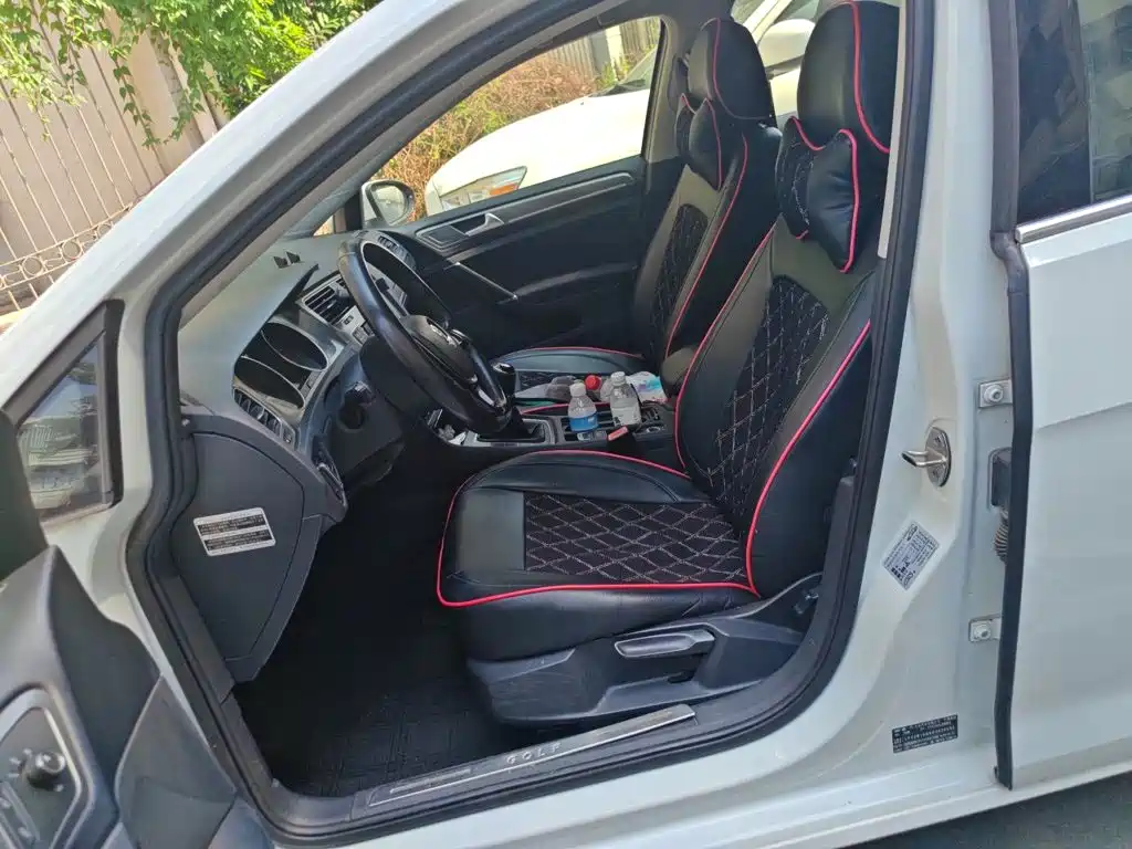Volkswagen Golf — миниатюра 12