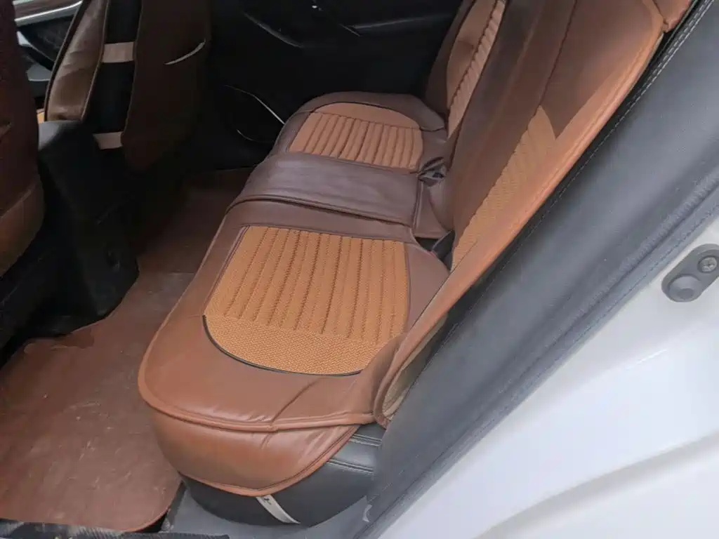 Zotye Zotye Z500 — миниатюра 17