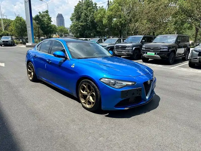 ALFA ROMEO GIULIA