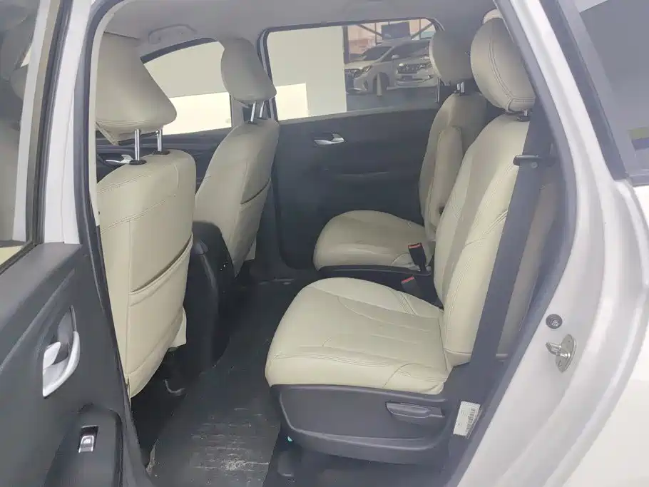 Baojun 730 — миниатюра 11