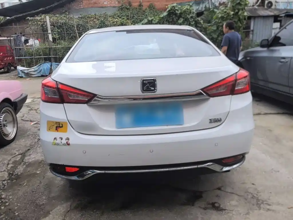 Zotye Zotye Z500 — миниатюра 6