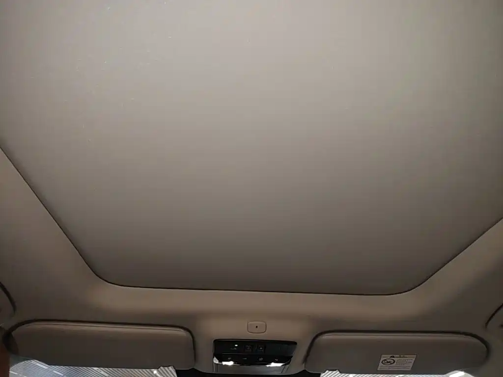 Nissan Teramont — миниатюра 18