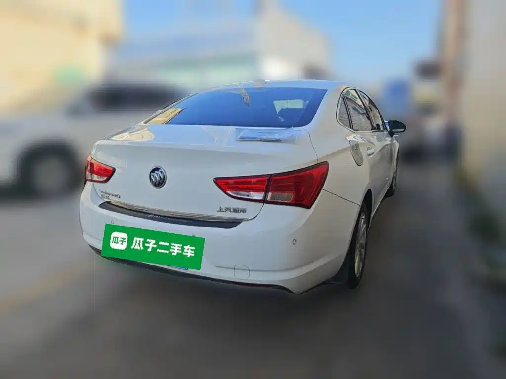 Buick Verano — миниатюра 6