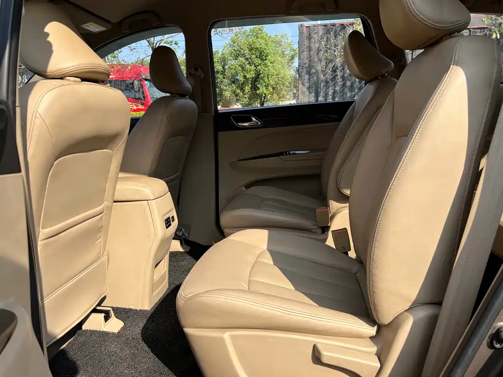 Baojun 730 — миниатюра 8