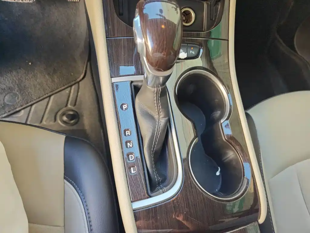 Buick Verano — миниатюра 15