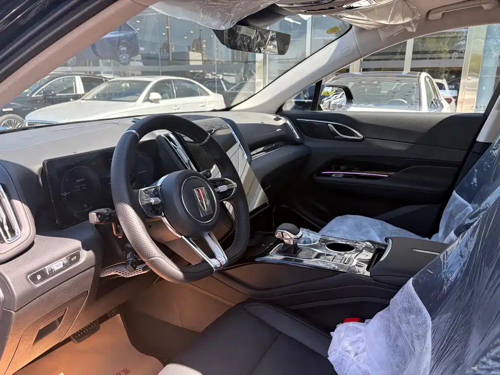 Hongqi Hongqi HS3 PHEV — миниатюра 6