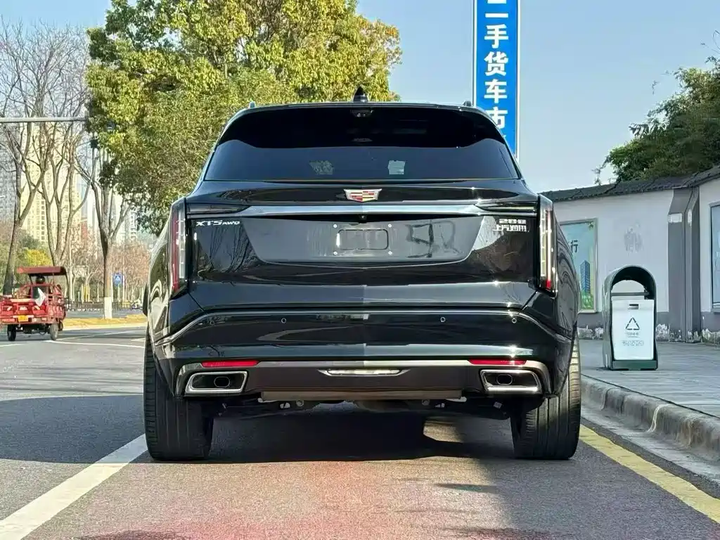 CADILLAC XT5