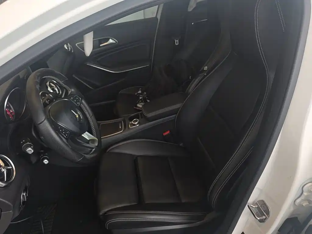 Mercedes-Benz GLA — миниатюра 20