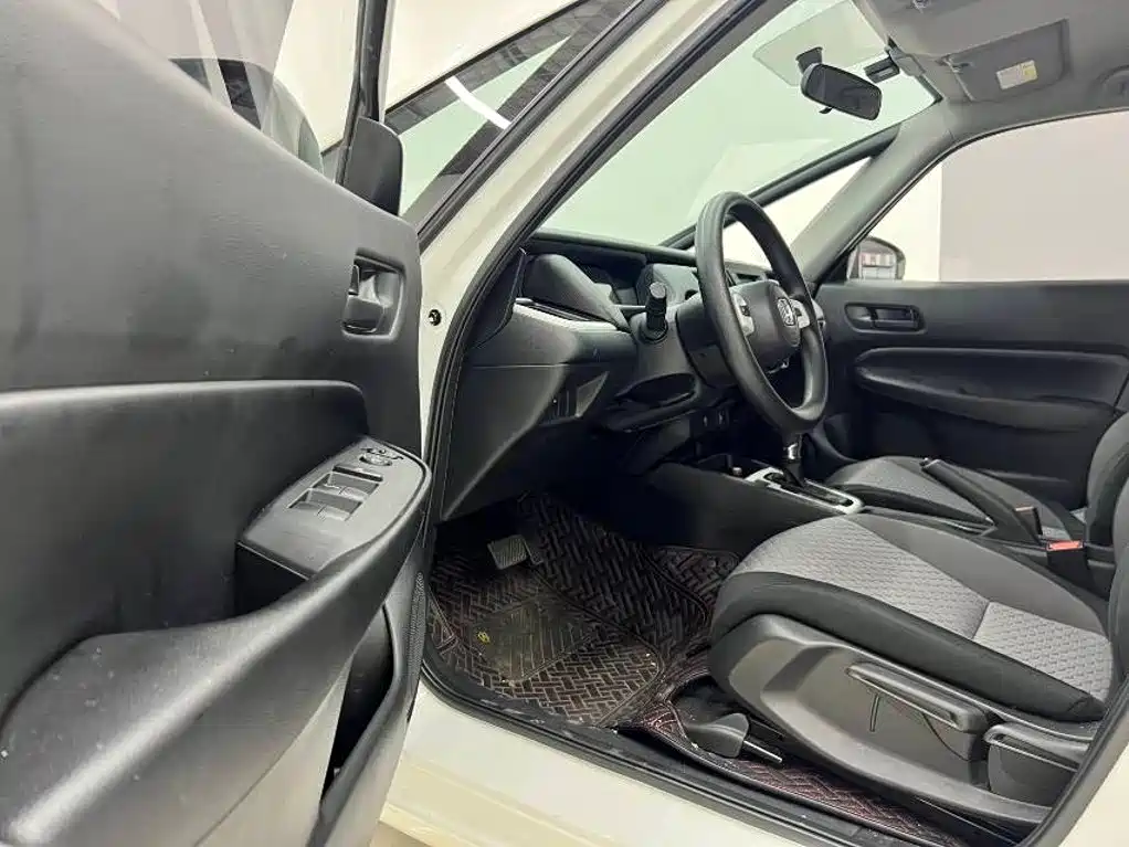 Honda Fit — миниатюра 9