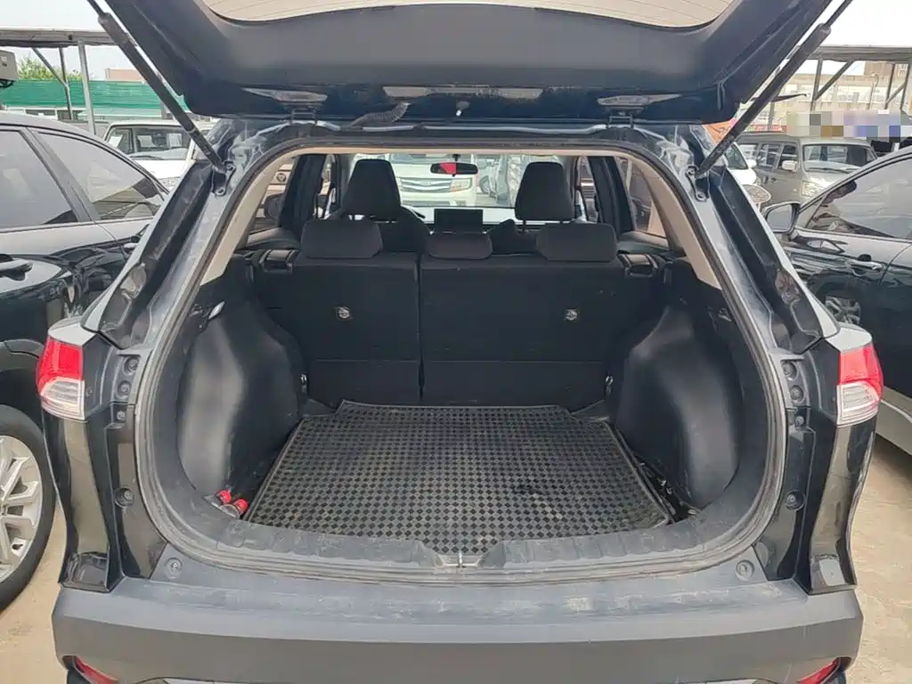 Toyota Frontlander — миниатюра 19