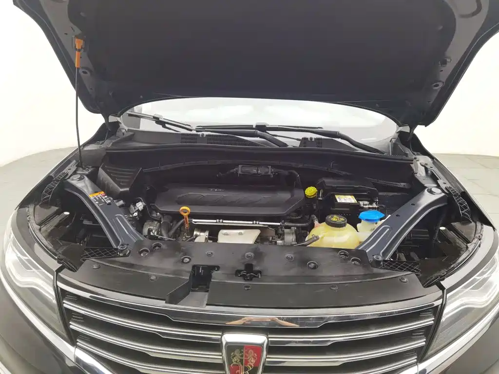 Roewe RX5 — миниатюра 6