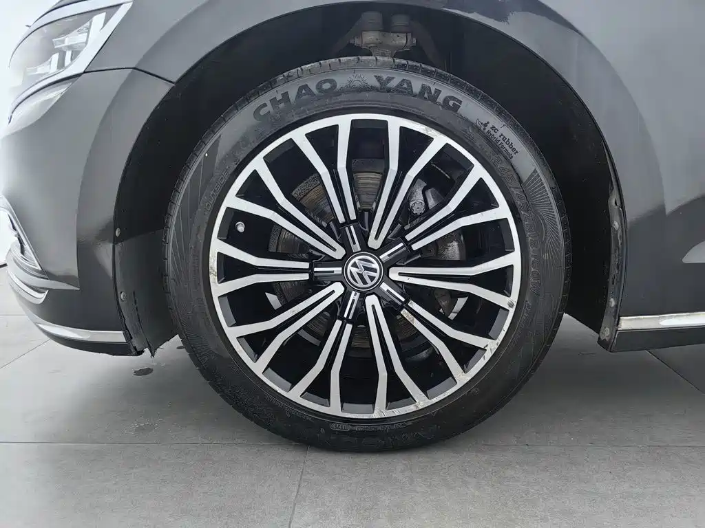 Volkswagen Phideon — миниатюра 17