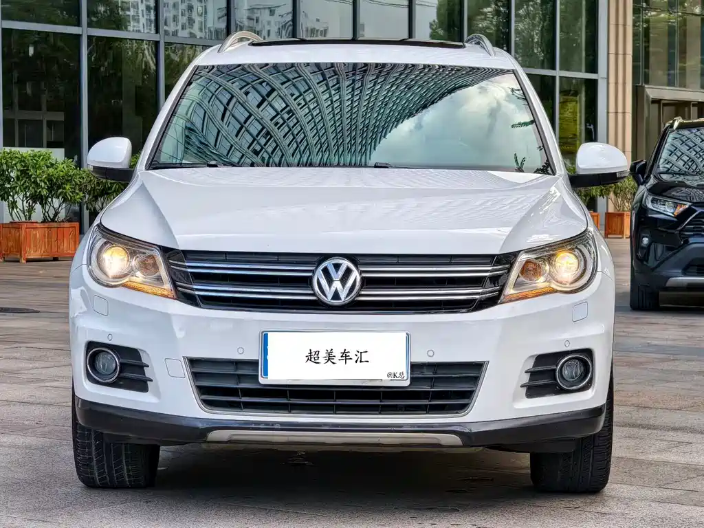 Volkswagen Tiguan — миниатюра 2