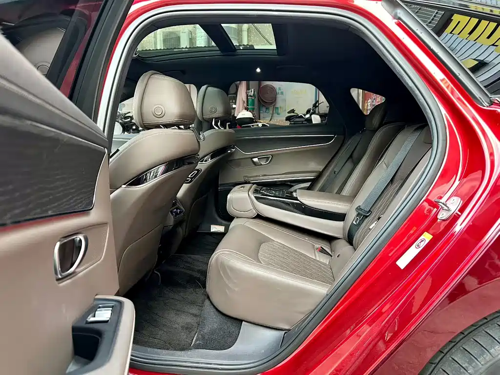BYD Han — миниатюра 4