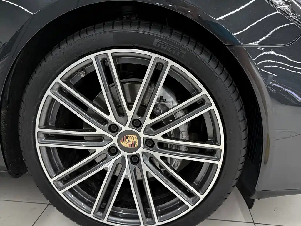Porsche Panamera — миниатюра 7