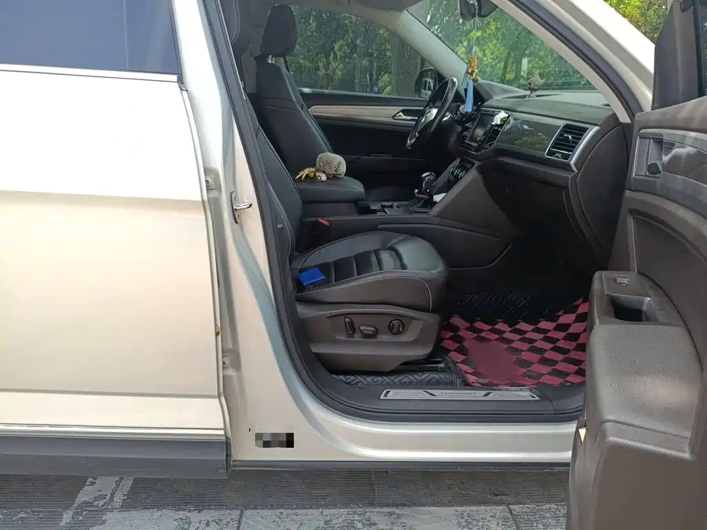 Volkswagen Teramont — миниатюра 20