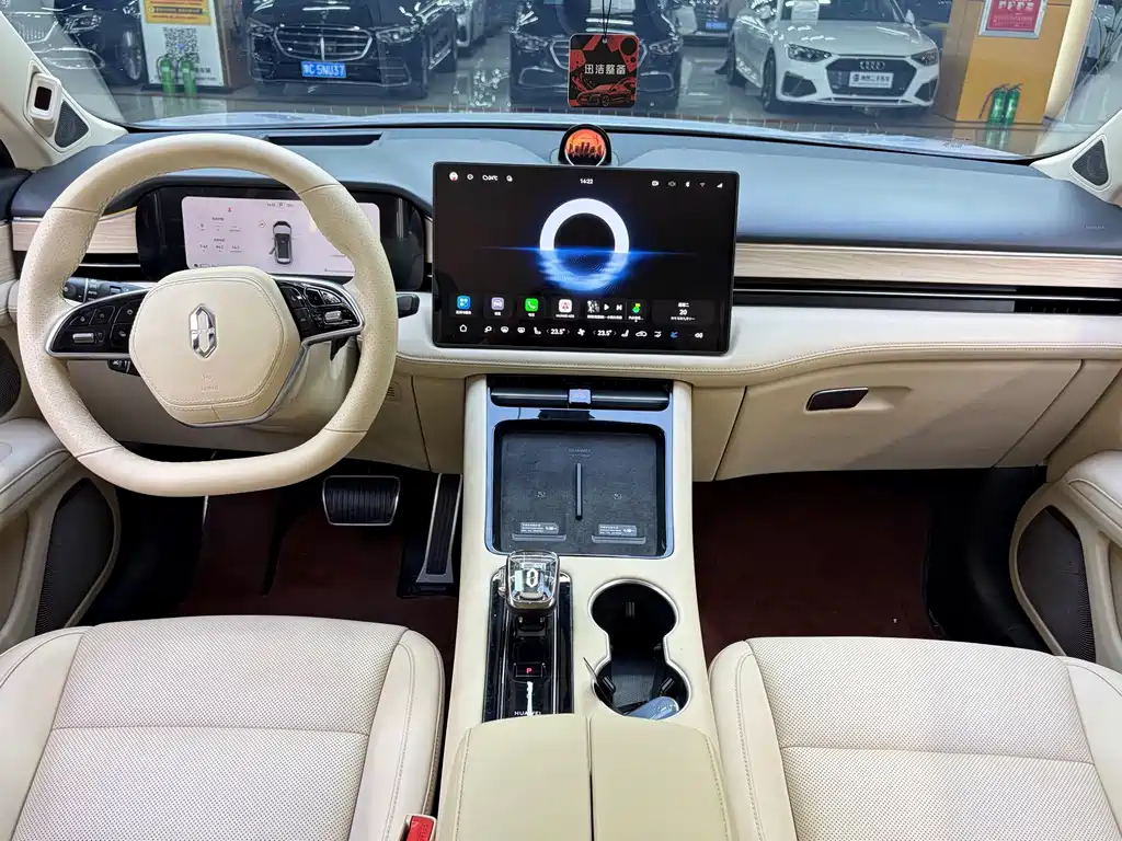 AITO AITO M5 — миниатюра 5