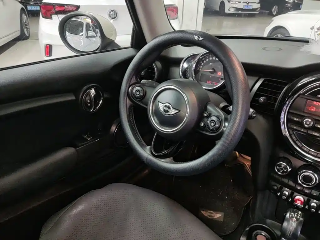 MINI Mini — миниатюра 7