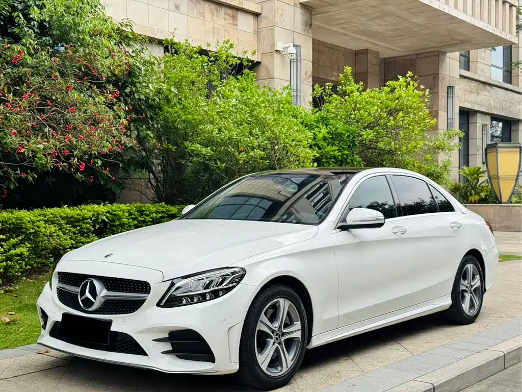 Mercedes-Benz C-Class 2019