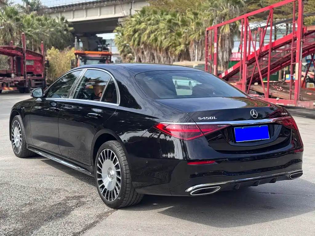 MERCEDES-BENZ S CLASS