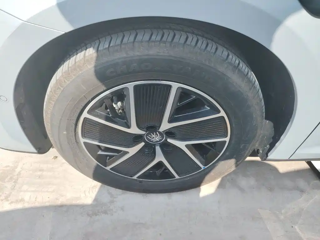BYD Qin L — миниатюра 23