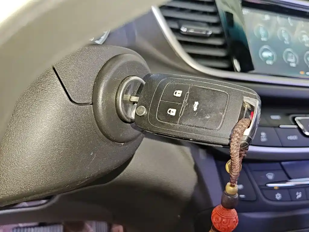 Buick Excelle — миниатюра 9