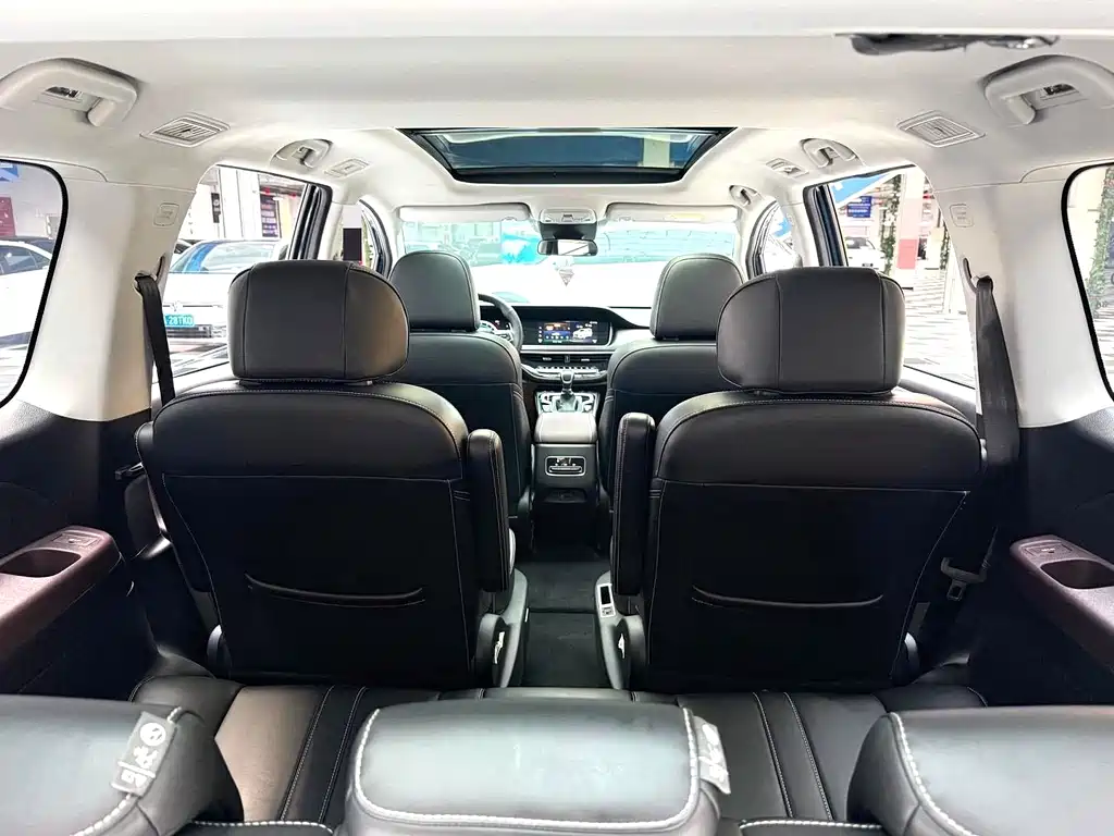 GAC Motor Trumpchi M6 — миниатюра 8
