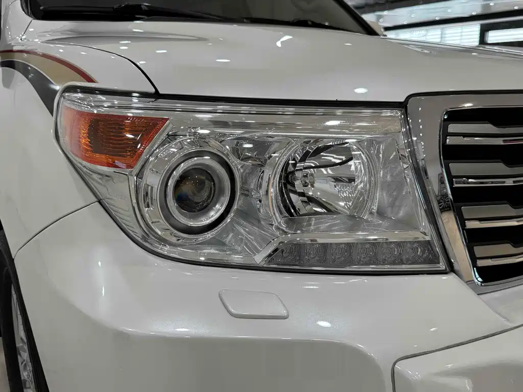 Toyota Land Cruiser — миниатюра 13