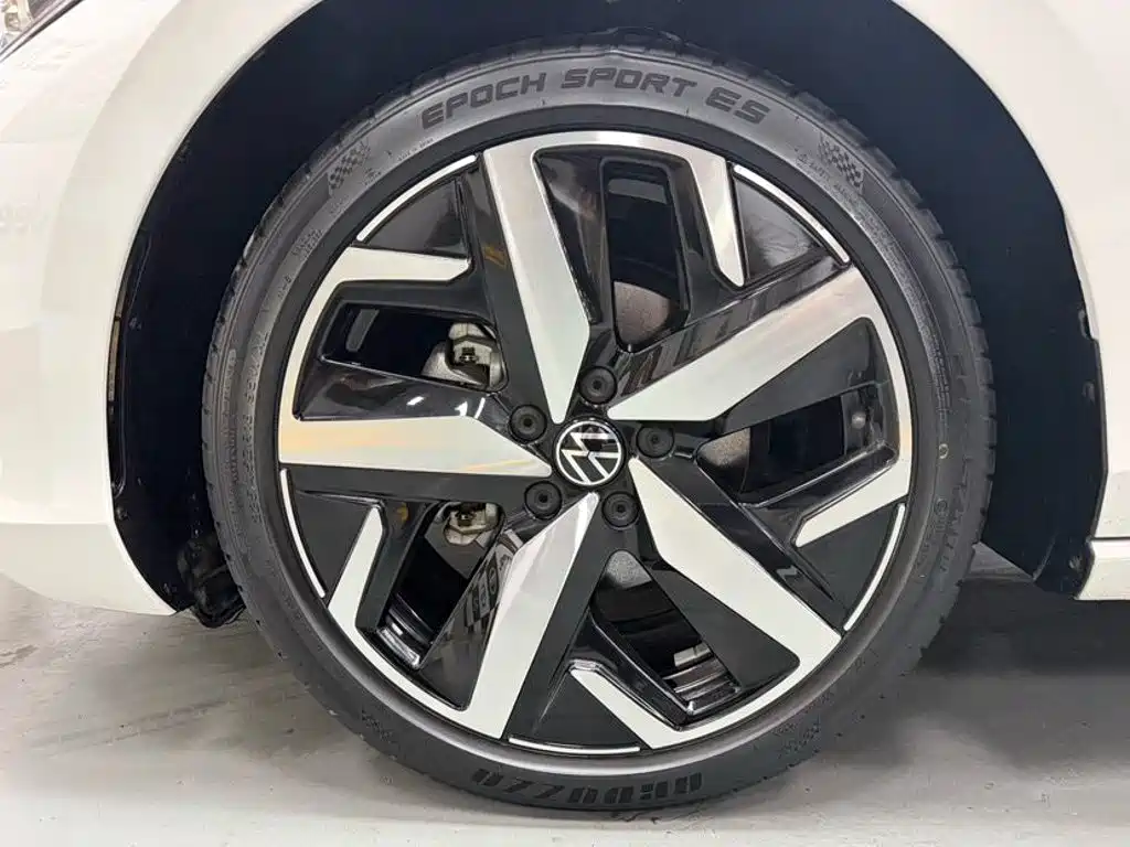 Volkswagen Lamando — миниатюра 23