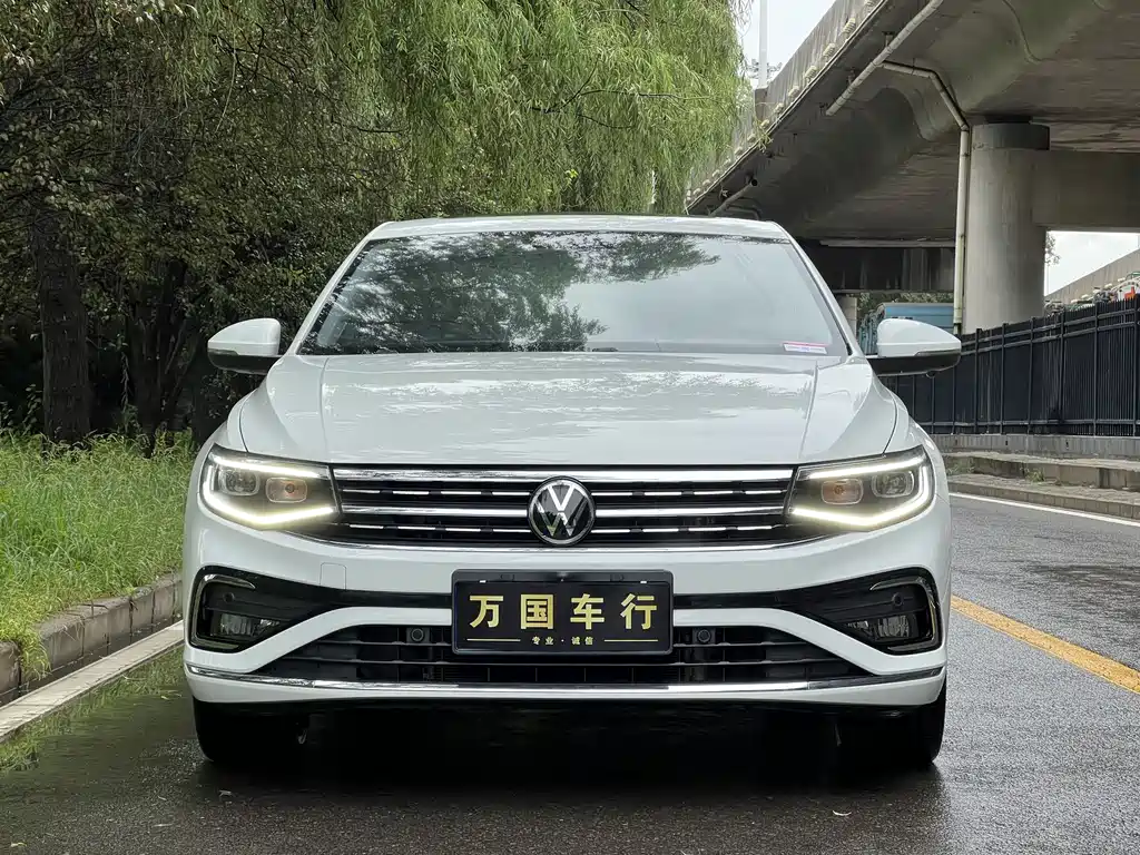 Volkswagen Bora — миниатюра 2