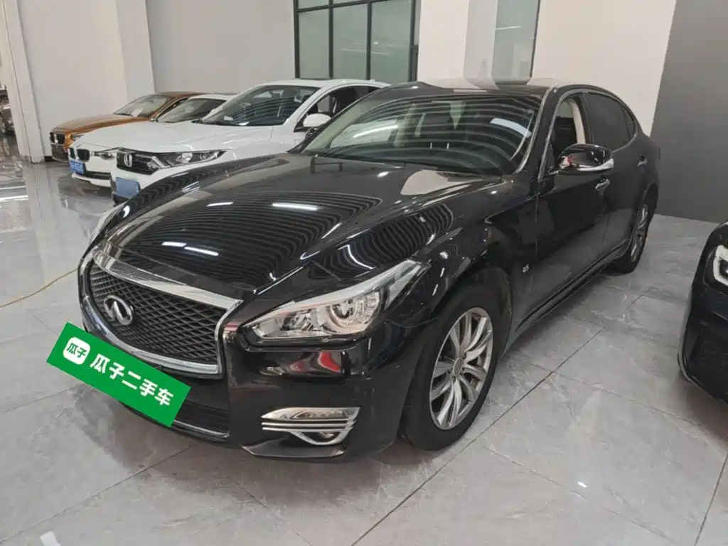 Infiniti Q70 — миниатюра 2