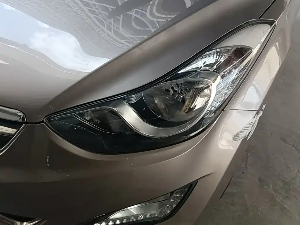 Hyundai Elantra Langdong — миниатюра 24