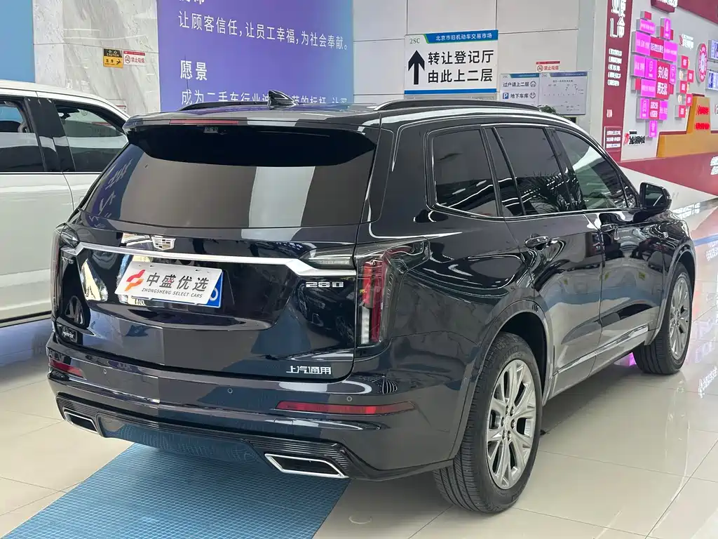 Cadillac XT6 — миниатюра 5