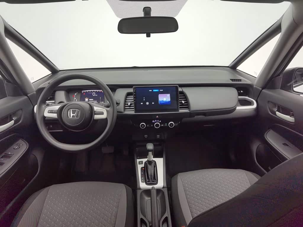 Honda Fit 1.5 л 2022 г. Белый, пробег 44000 км