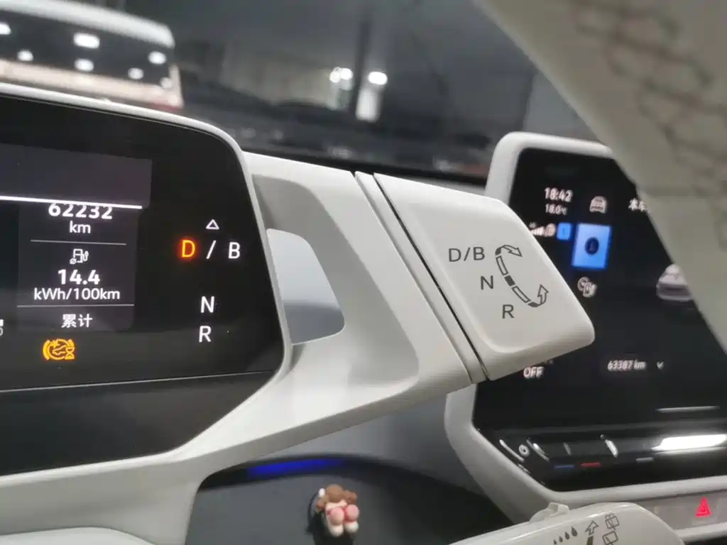 Volkswagen ID.3 — миниатюра 14