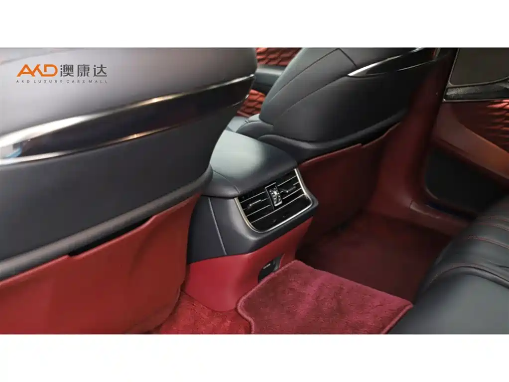 Lexus LS — миниатюра 9