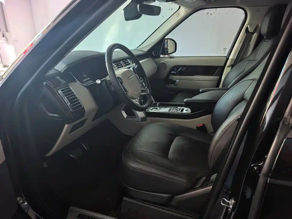 Land Rover Range Rover — миниатюра 5