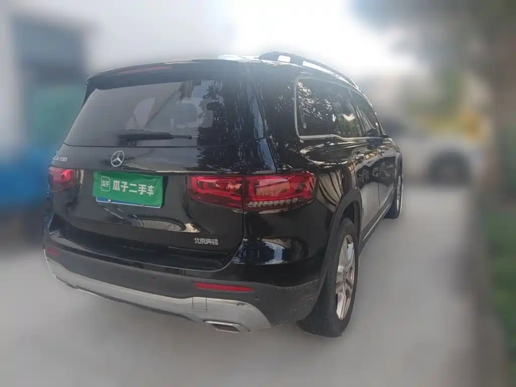 Mercedes-Benz GLB — миниатюра 4
