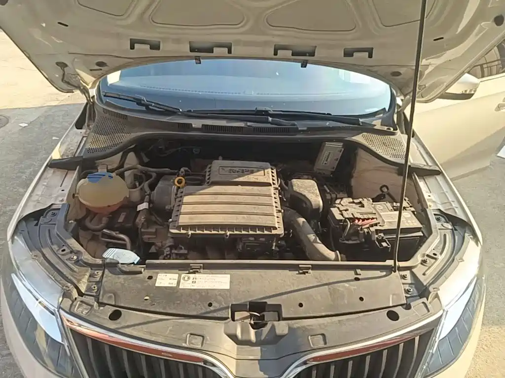 Skoda Rapid — миниатюра 20