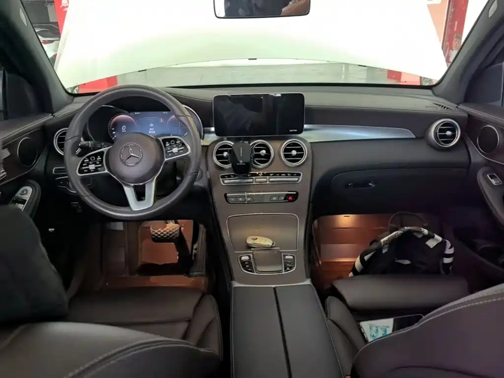 Mercedes-Benz GLC — миниатюра 10
