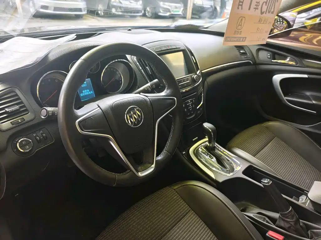 Buick Regal — миниатюра 5