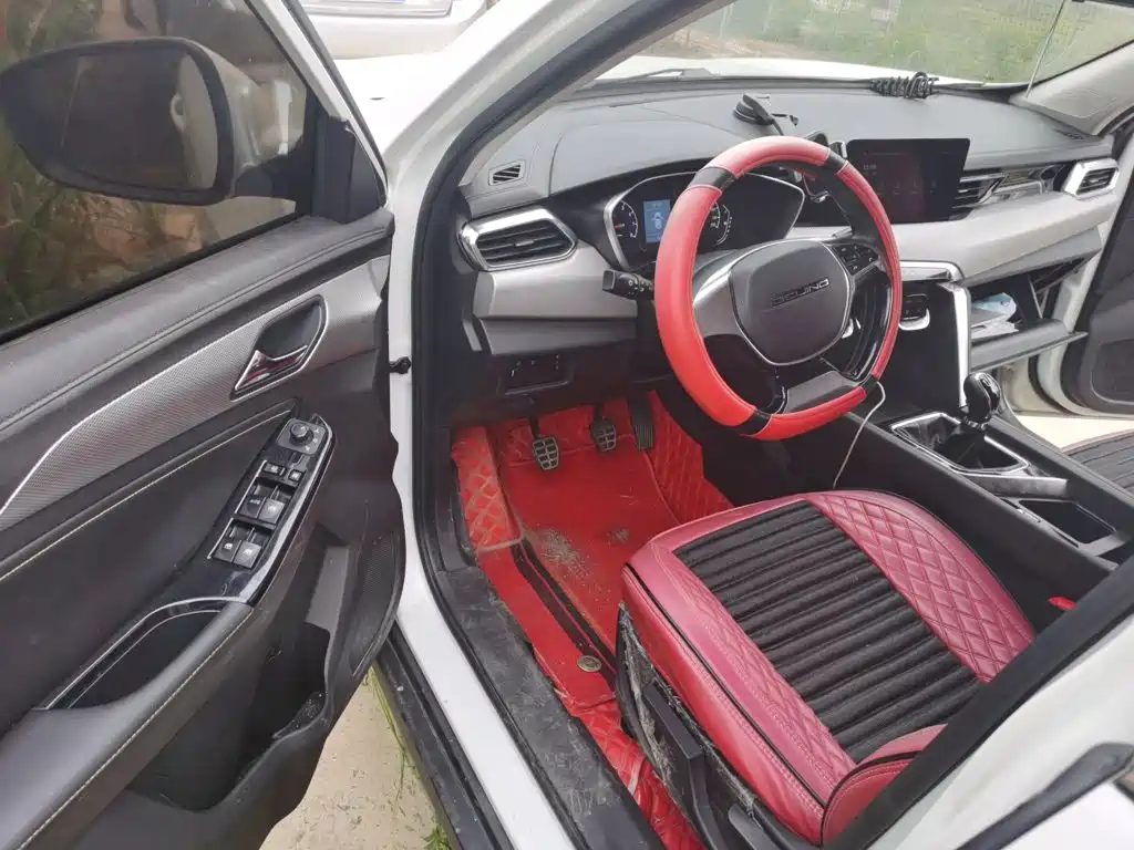 BAIC X3 — миниатюра 12