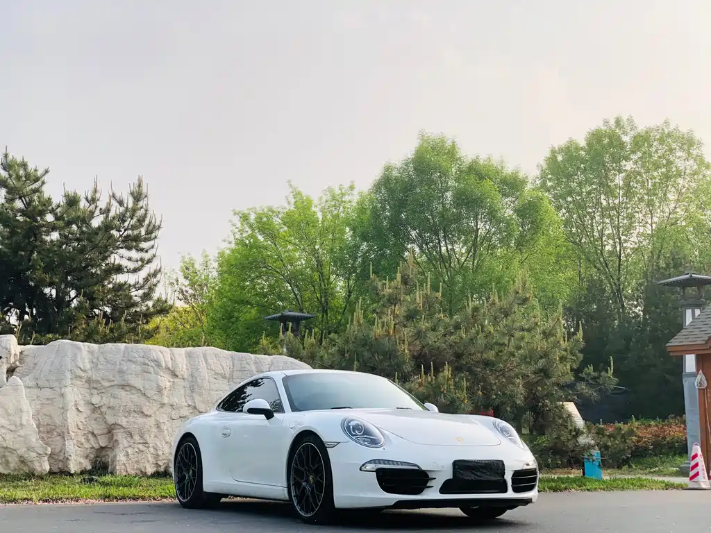 Porsche 911 2012 Carrera S 3.8L