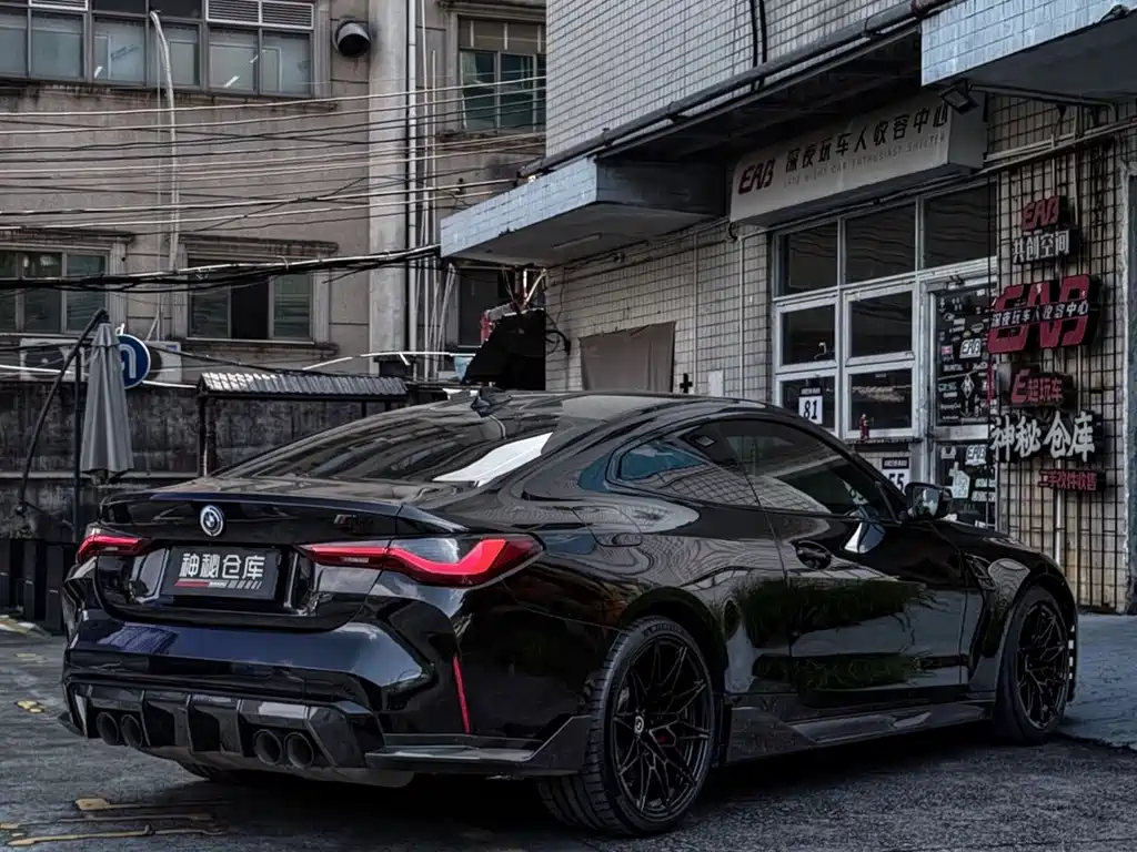 BMW M4 — миниатюра 4