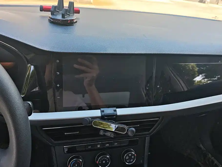 Volkswagen Lavida — миниатюра 13
