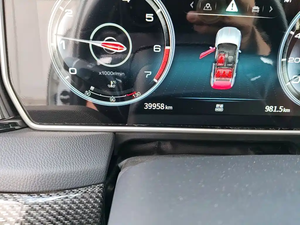 Hongqi Hongqi HS5 — миниатюра 17