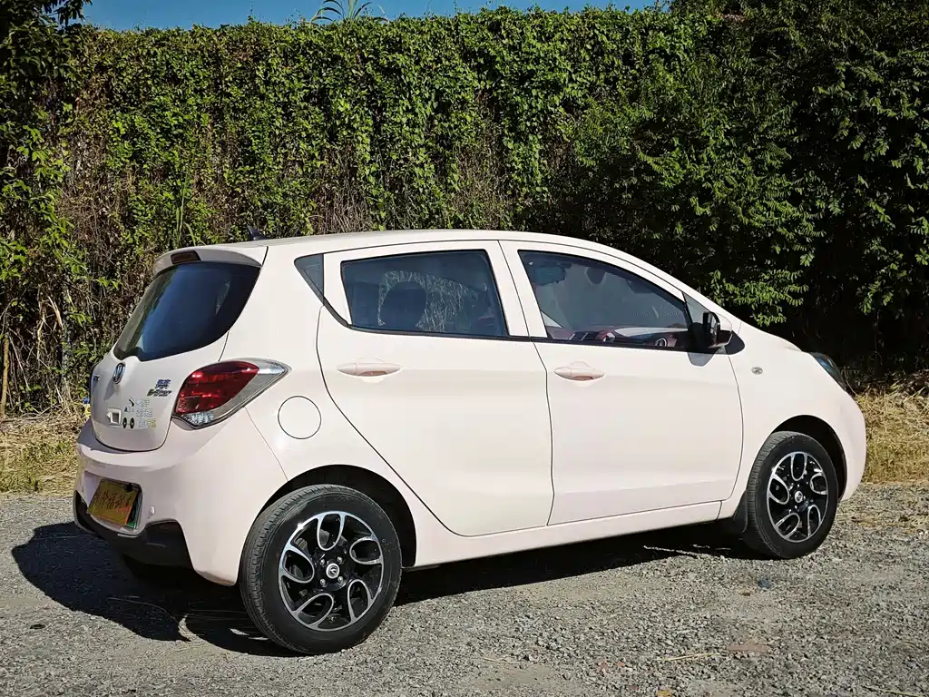 Changan Benben E-Star — миниатюра 4