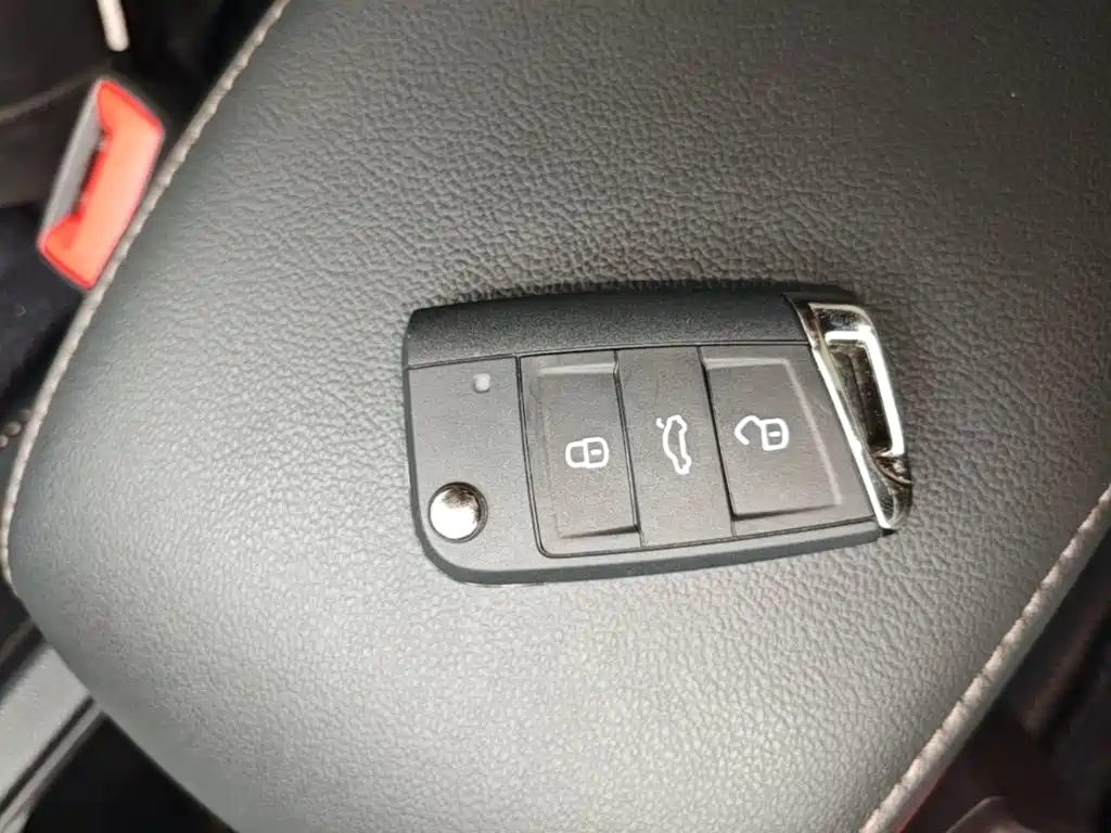 Volkswagen Tharu — миниатюра 9
