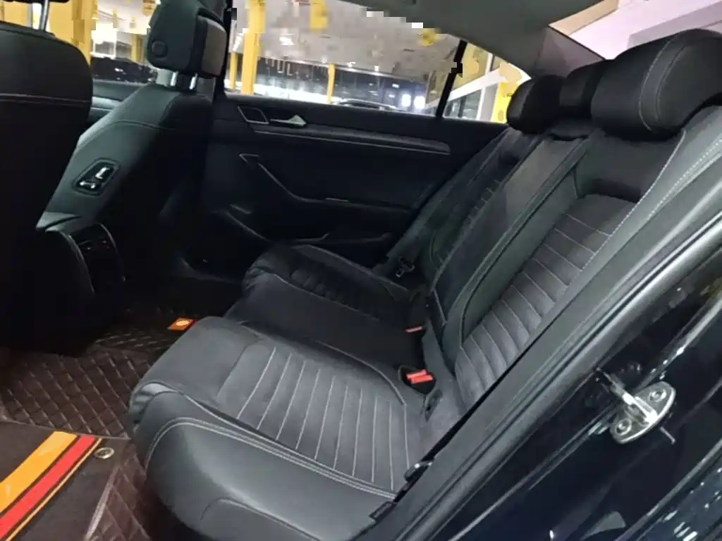 Volkswagen Magotan — миниатюра 17