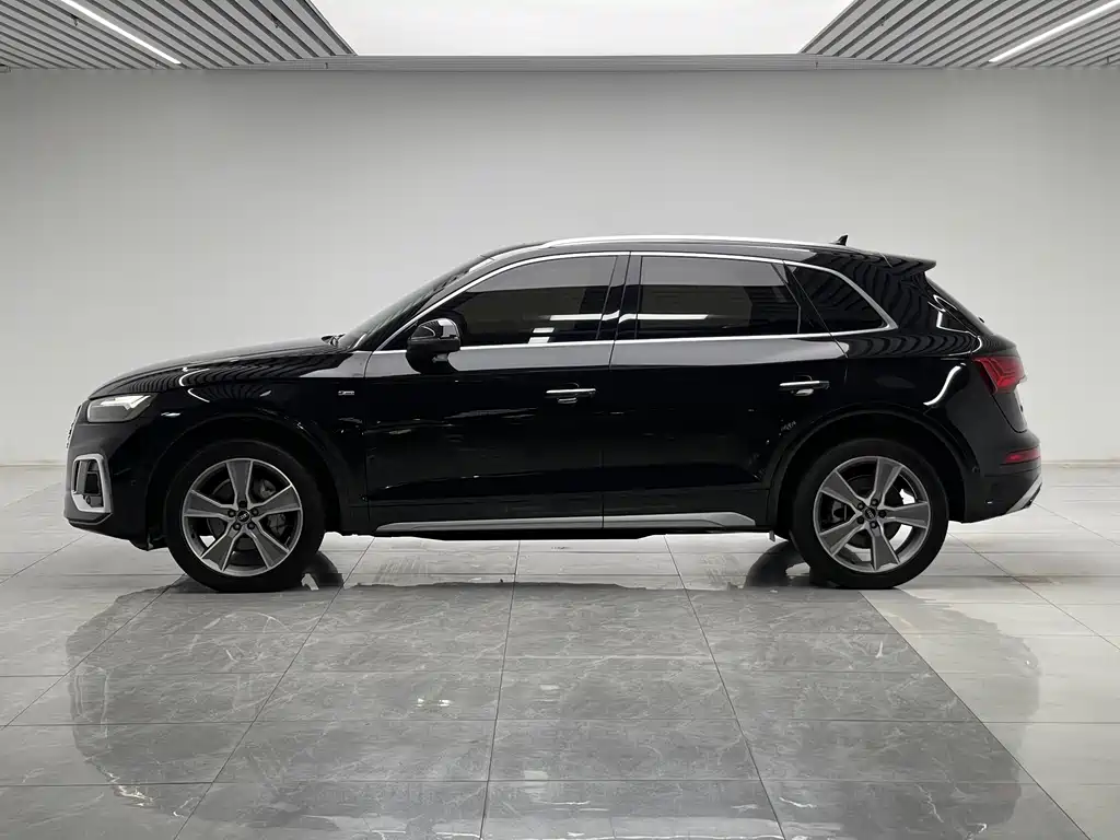 Audi Q5L 2021 45 TFSI Luxury